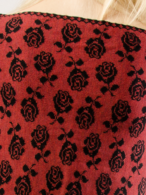 Stola "Rosen" rotmeliert / schwarz
