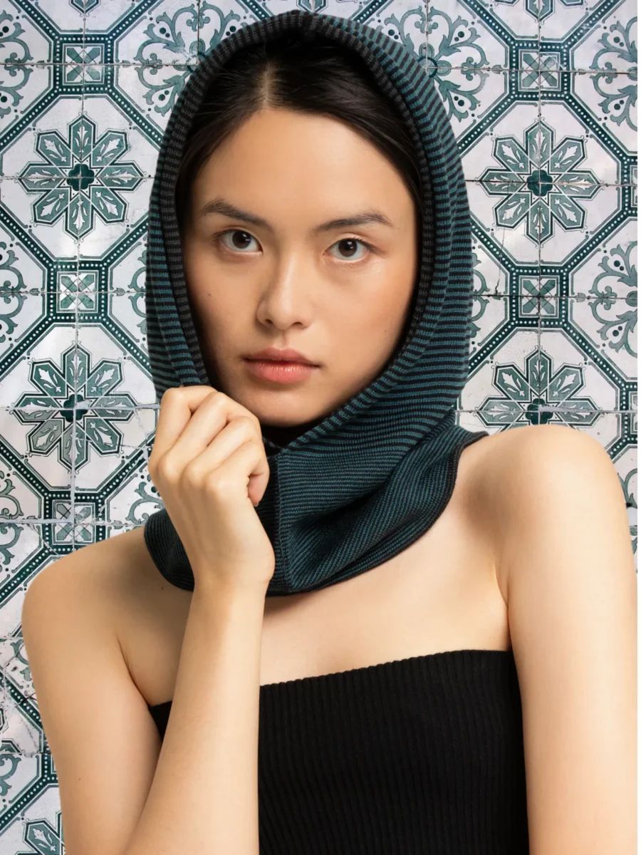 <b>Hoody</b> petrol-schwarz