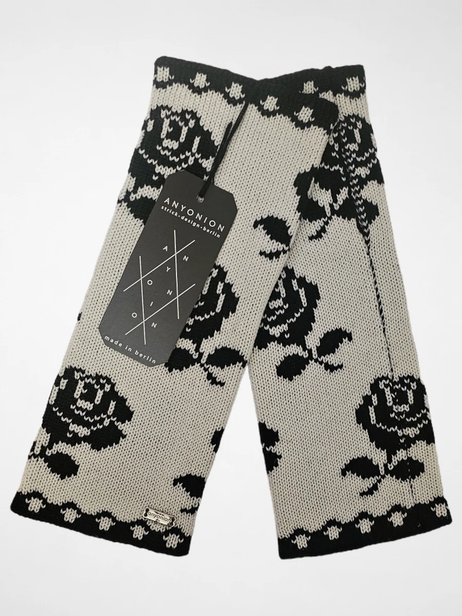hw-rosen-schwarz-weiss-050.webp