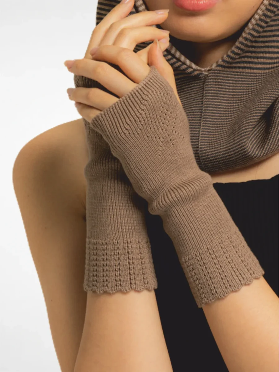 <b>Handwärmer</b> taupe